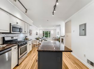 508 1st St APT 2W, Hoboken, NJ 07030