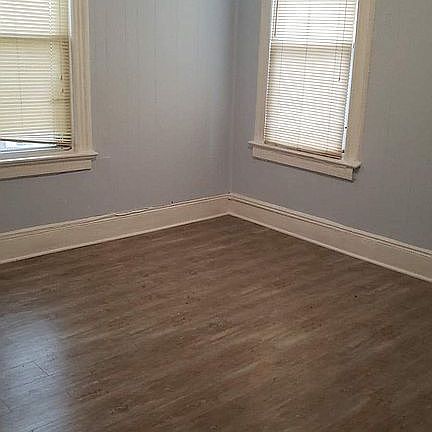 Master with Walk in closet