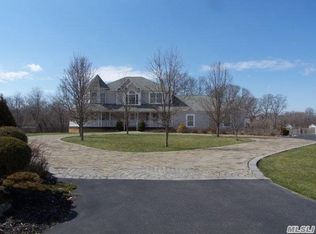 15 James Way, Middle Island, NY 11953