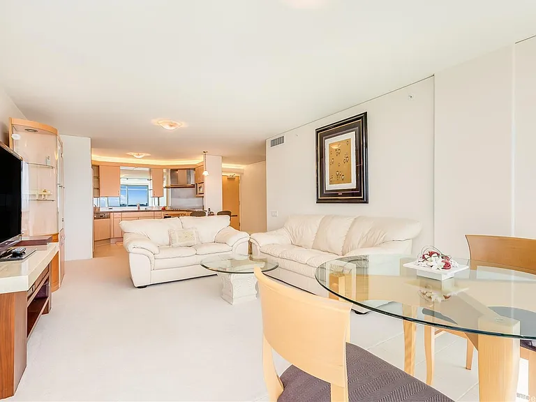 88 Piikoi St #3907F — Photo 8