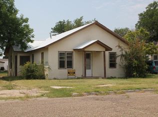 1109 W 14th Ln, Portales, NM 88130