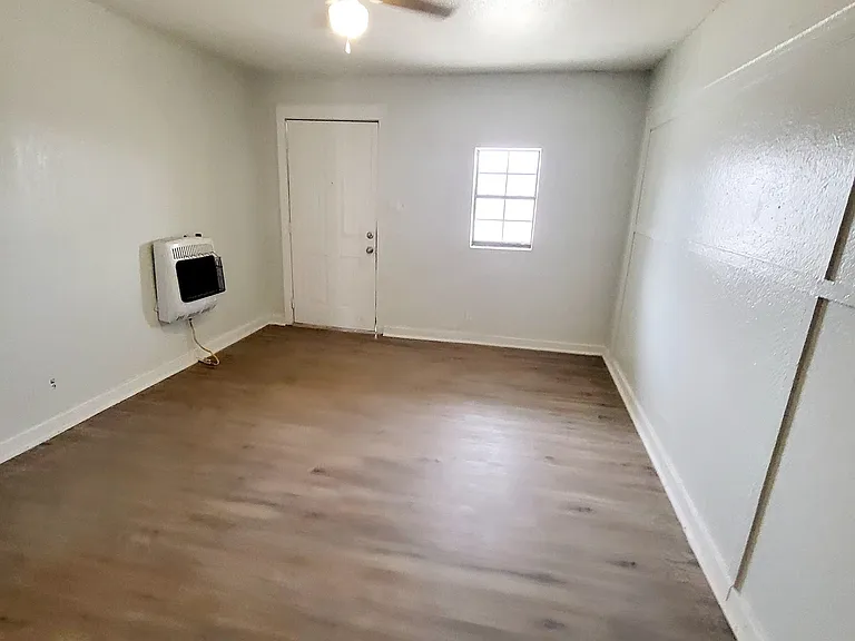 1501 Sycamore St #A — Photo 7