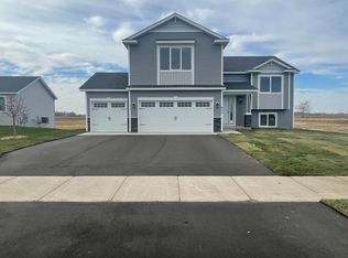 8155 Wood Duck Way, Clear Lake, MN 55319