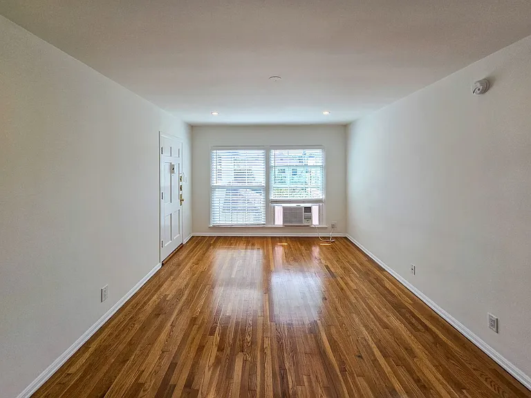 4635 Finley Ave #3 — Photo 3