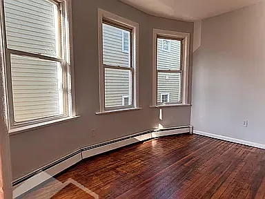 157 Hobson St #B — Photo 3