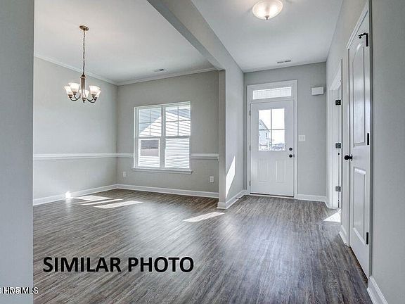 3rd image of 307 Wrenview Court #51