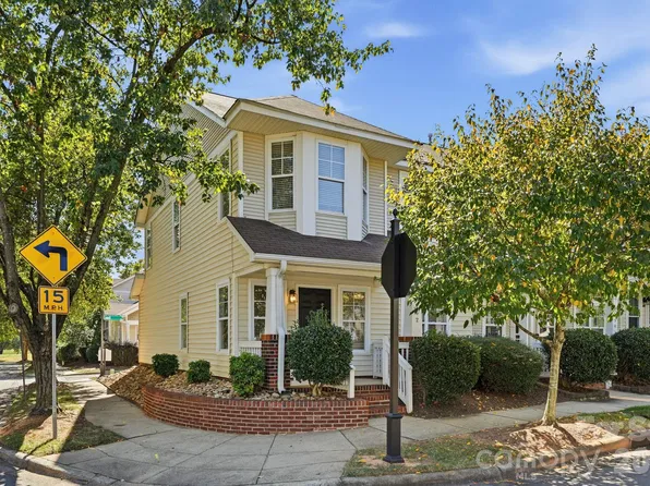 7962 Camden Hollow Rd, Huntersville, NC 28078