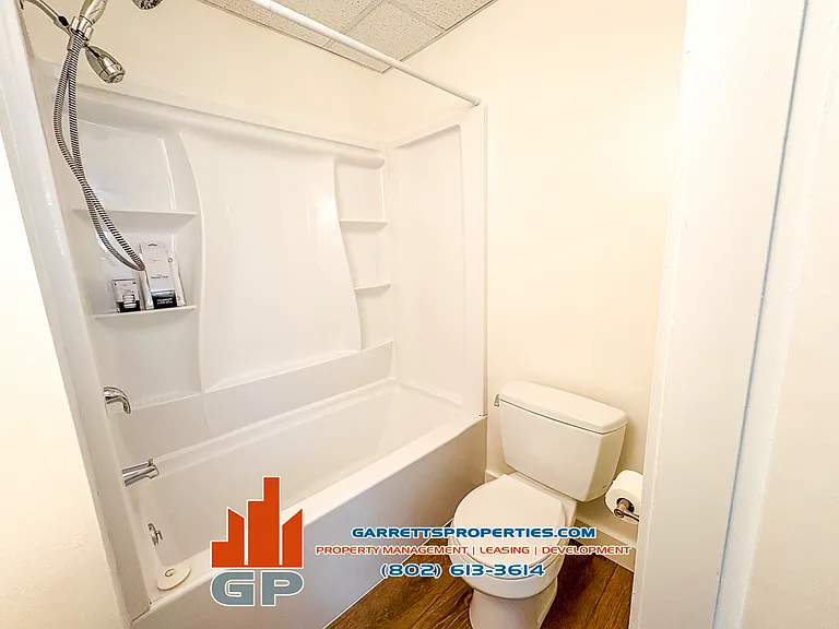 10 Loomis St #102 — Photo 9