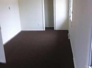 59 W 141st St, Dixmoor, IL 60426