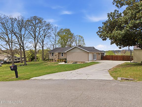 4th image of 127 Evans Rd