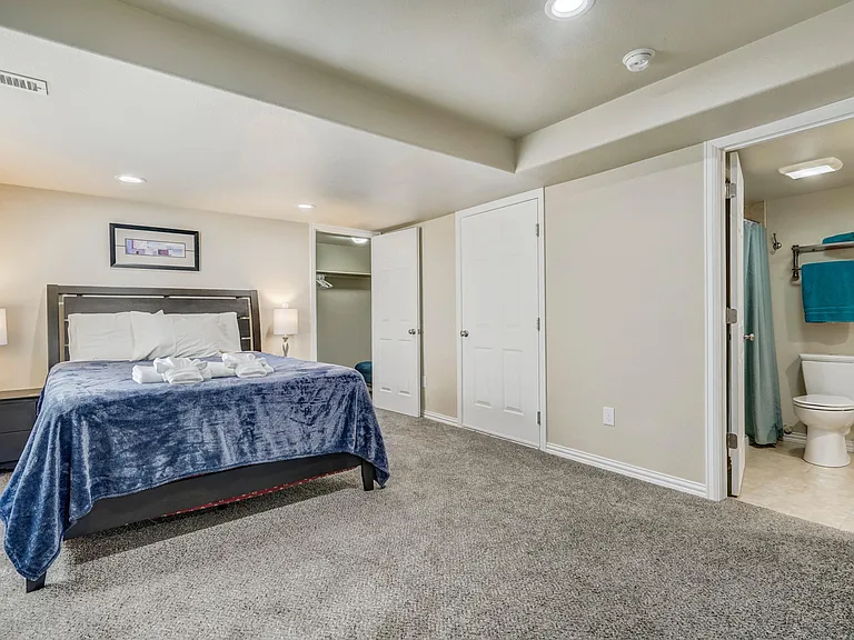 Legend Oak Dr — Photo 2