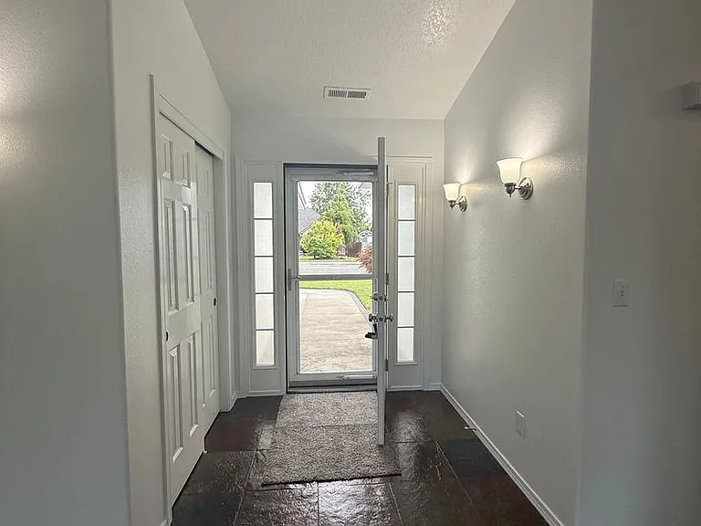 1709 W 30th Ave — Photo 20