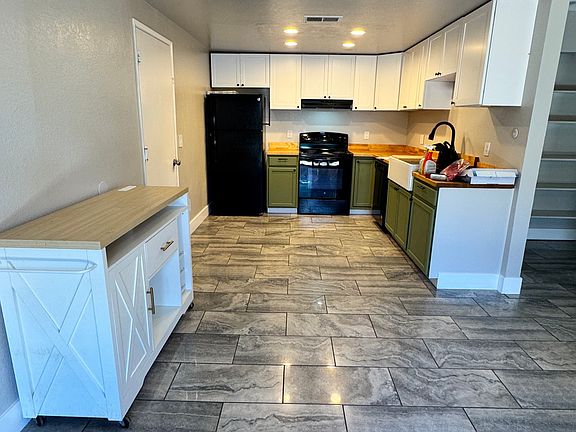 3rd image of 4964 Saddlerock Way