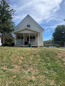 890 Mc Kinley Ave SW, Brewster, OH, 44613