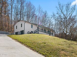104 Irwin Dr, Powell, TN 37849