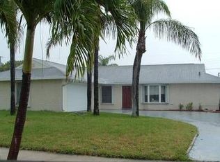 123 E Jasmine Dr, Lake Park, FL 33403