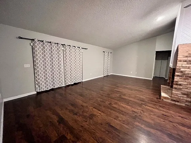 724 Fortuna Dr — Photo 31