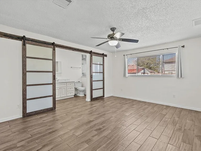 3705 Misty Cove Ct — Photo 16