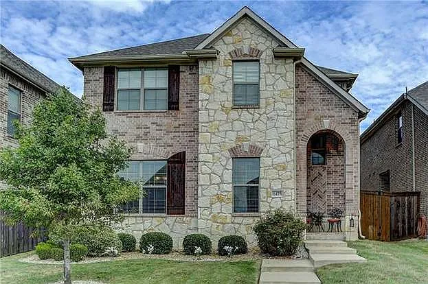 1475 Cambridge Dr — Photo 4
