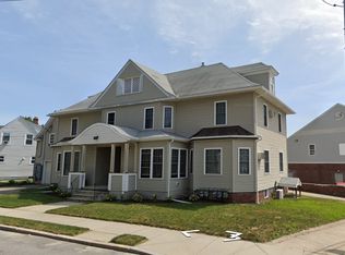 418 Pontiac Ave APT 3, Cranston, RI 02910