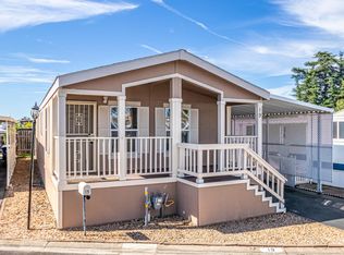 19 Golden Inn Way, Rancho Cordova, CA 95670