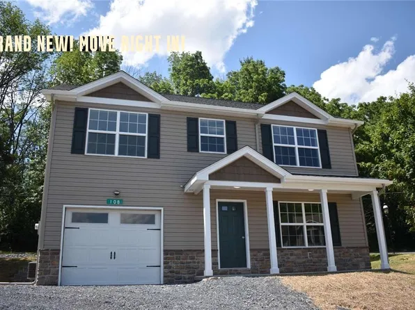 3511 Leaf Court Middle, East Stroudsburg, PA 18302