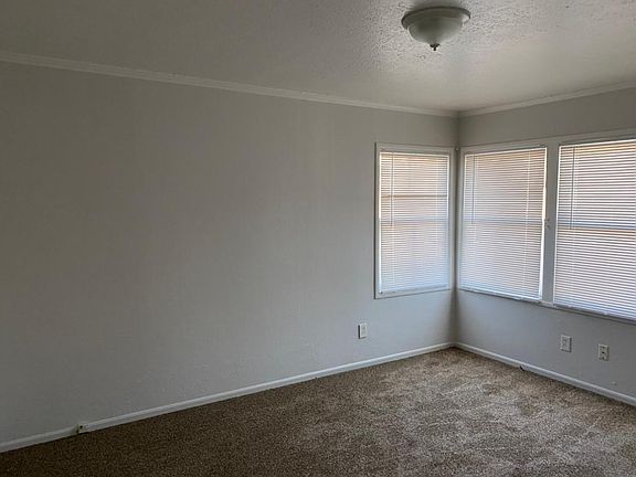 5th image of 501 Smalley Ave #A