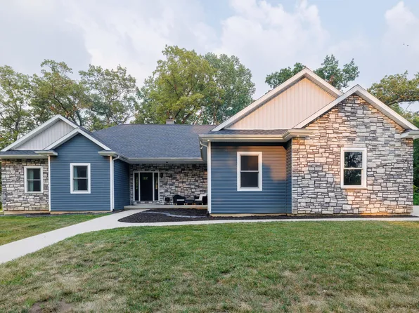 5811 W Fairway Dr, Rensselaer, IN 47978