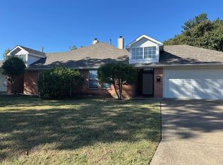 1902 N Crockett St, Sherman, TX 75092
