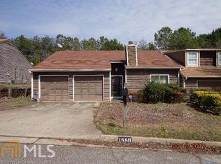 1550 Burnstone Dr, Stone Mountain, GA
