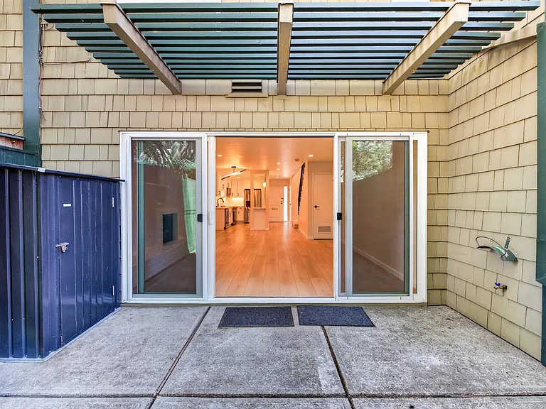 827 N Humboldt St — Photo 12