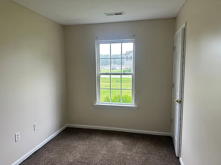 2215 Cotton Dr — Photo 8