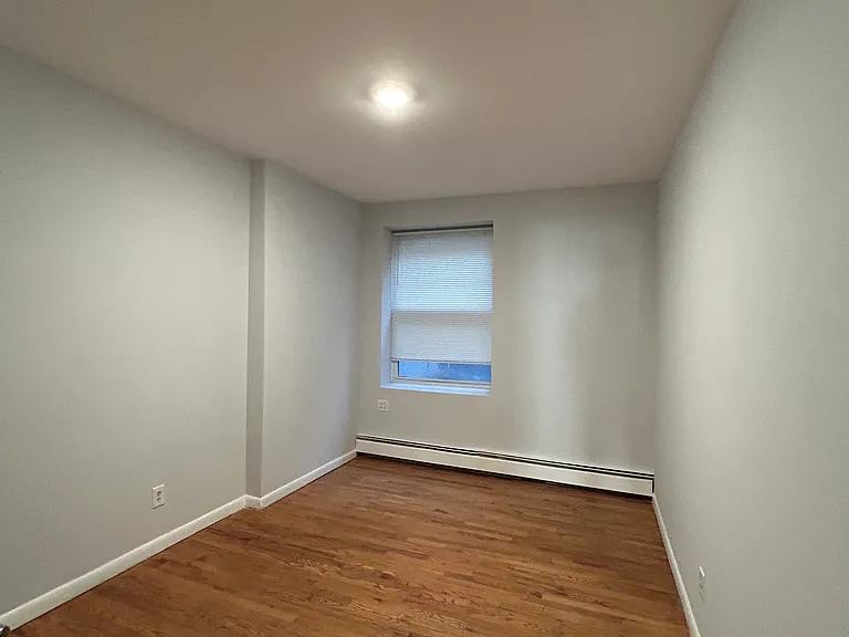 523 Lenox Ave #1A — Photo 6