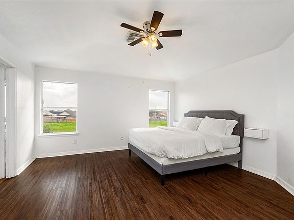 2nd image of 2042 Mickle Creek Dr #2042