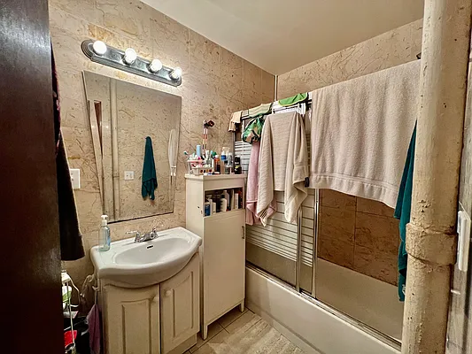 Rented by Ideal Properties Group | media 28