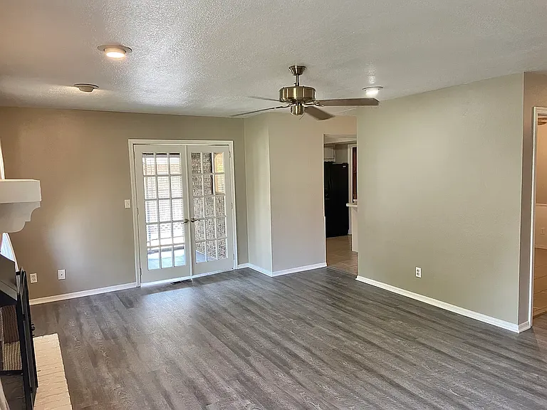 2056 Buggy Whip Ln — Photo 7