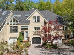 8 Deer Path UNIT 8, Hudson, MA 01749