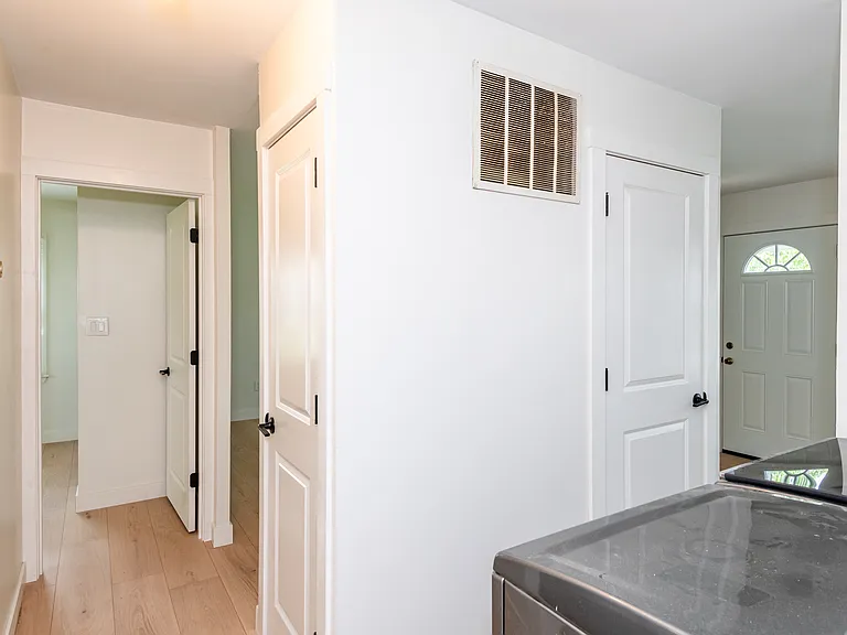 1331 Berwald Dr — Photo 17