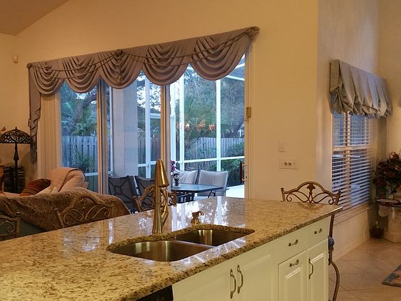 2nd image of 1405 Florida Moss Ln