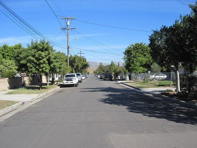 2nd image of 11831 Snelling St