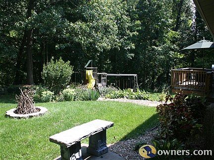 Gorgeous backyard with ravine