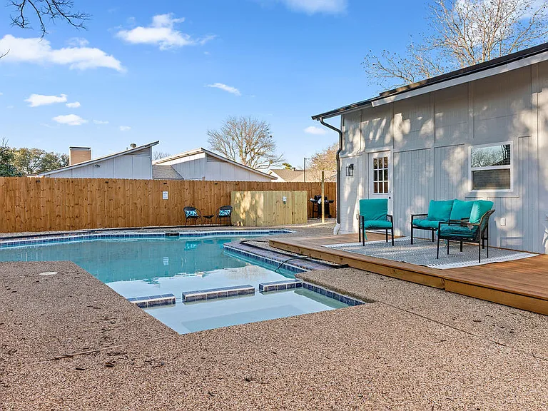 2127 Wheaton Dr — Photo 69