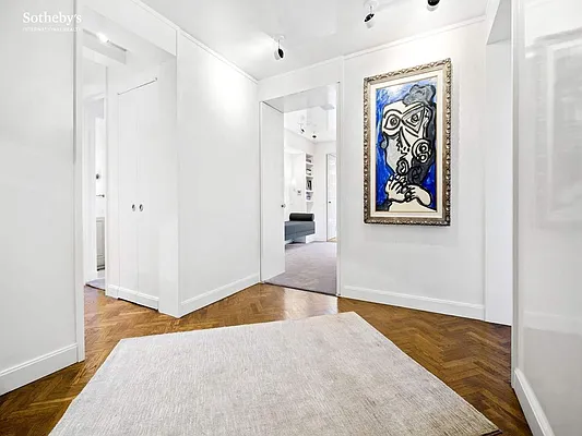 Rented by Sotheby's International Realty | media 10