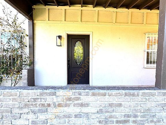 5th image of 470 W 12th St