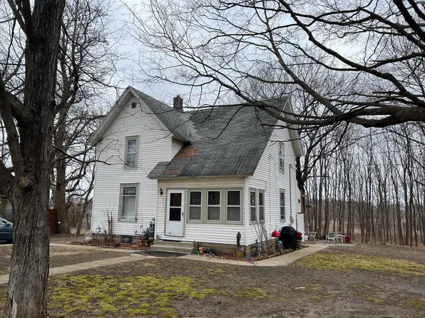 7963 W State St, Rockford, IL 61102