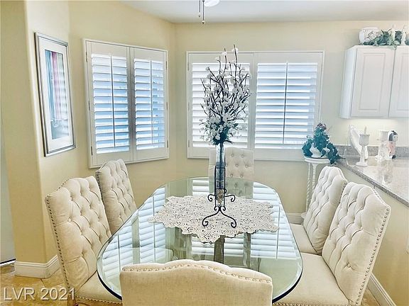 4th image of 5625 Crowbush Cove Pl