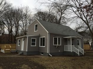 49 Glenbrook Rd, Bridgeport, CT 06610