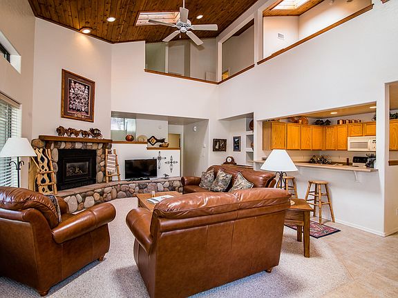 2nd image of 2684 Ponderosa Cir