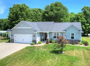 1704 Signal Point Cir, Allegan, MI 49010