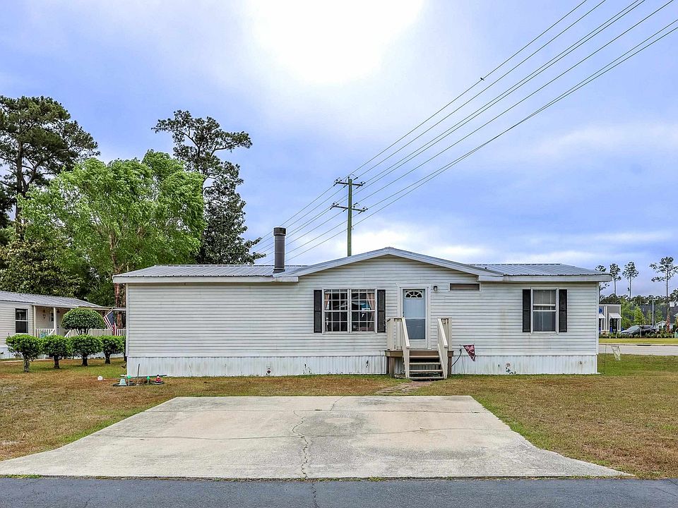 1st image of 9406 Green Wing Dr.